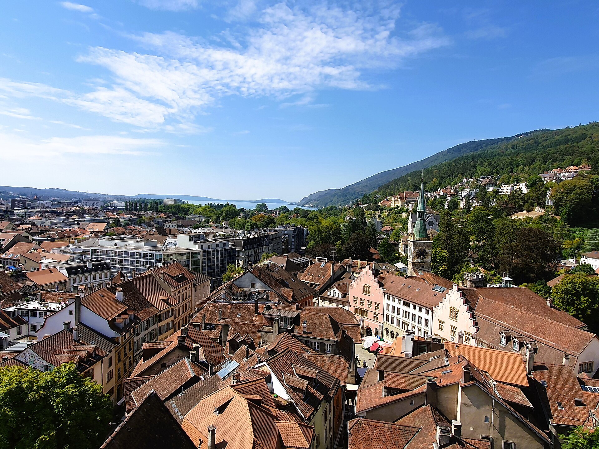 Bienne / Biel · Vieille ville & lac de Bienne